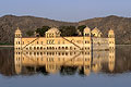 Rajasthan India palais eau lac reflet Rajasthan Maj Mahal Jaïpur 