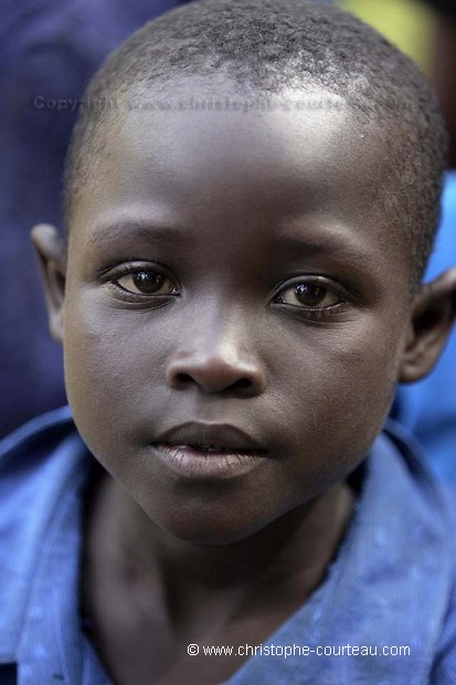 Jeune garçon Rwandais