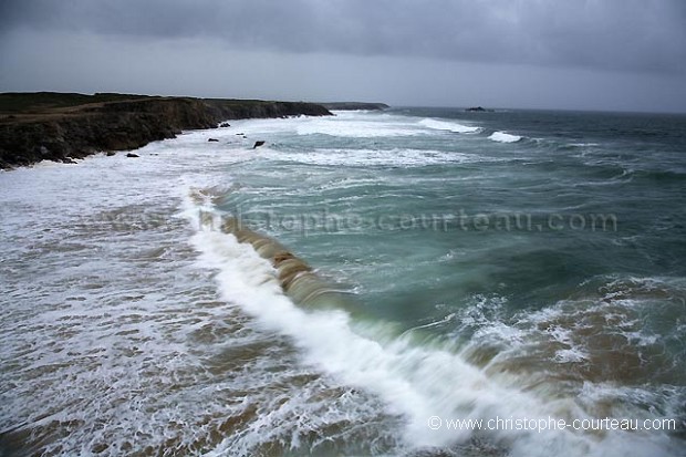 Coup de vent sur la côte sauvage de la presqu'île de Quiberon.