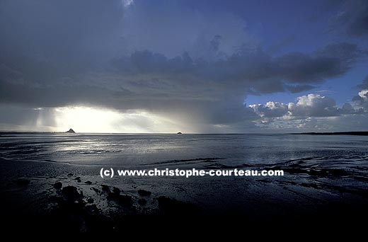 The Bay of the Mont Saint Michel. Thunder Storm Light.